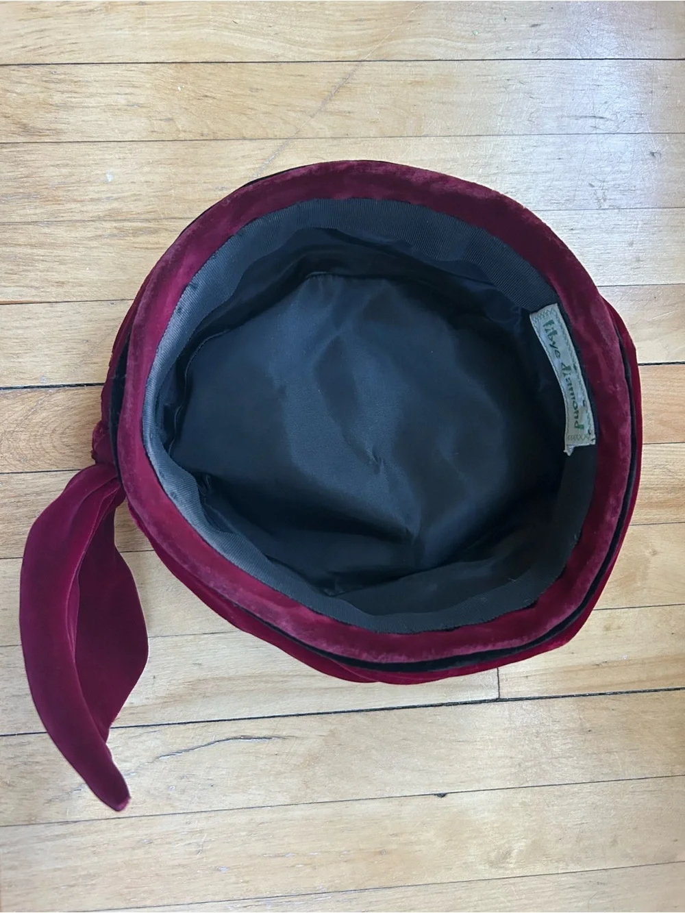 Libye Diamond 1950s Black Velvet Pillbox Hat with Wine Tail